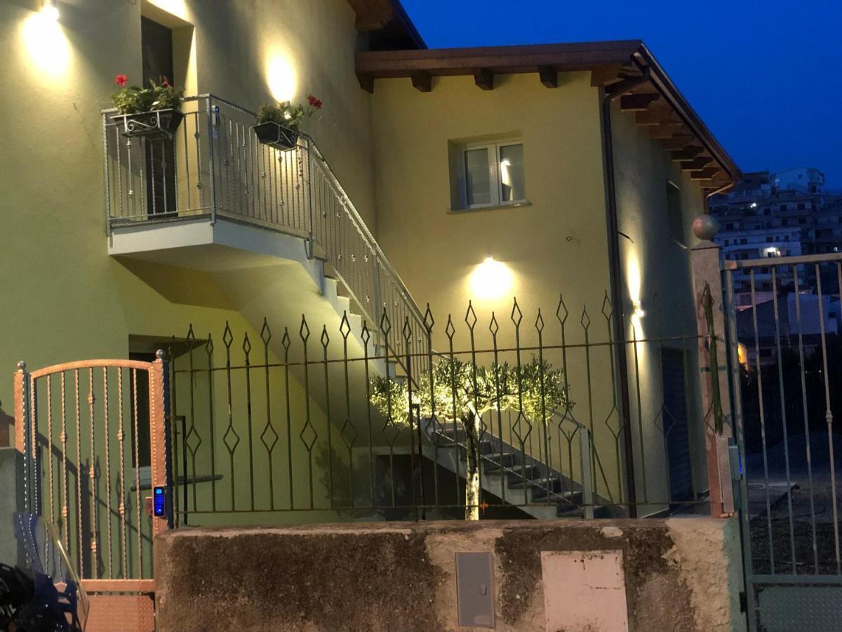 Bed and Breakfast Civico 33 à Scalea Extérieur photo