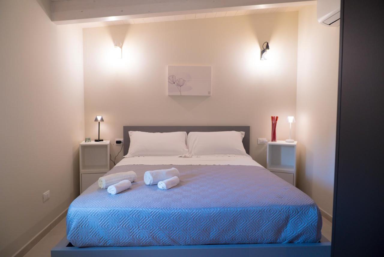 Bed and Breakfast Civico 33 à Scalea Extérieur photo